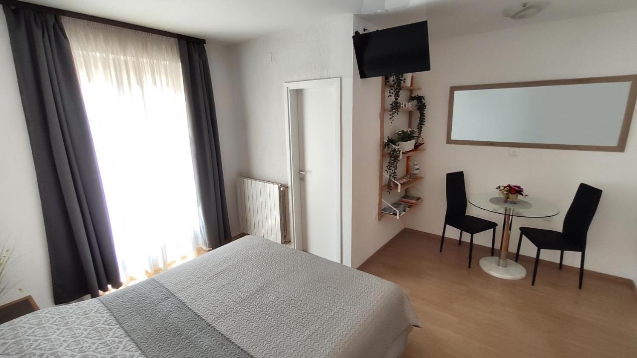 Amelie Apartment *